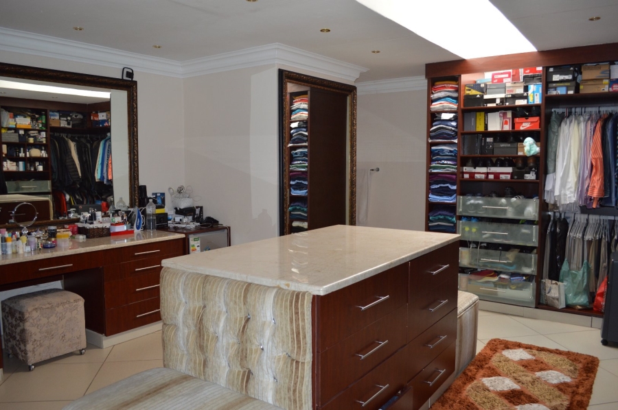 4 Bedroom Property for Sale in Flamwood North West